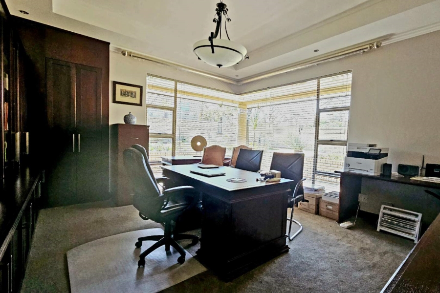 4 Bedroom Property for Sale in Heuwelsig Free State